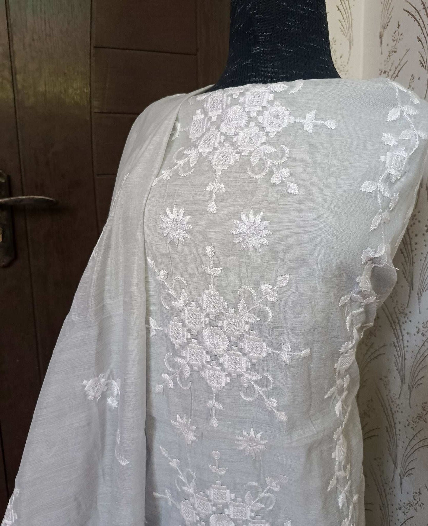 Manaz Paper cotton 2 Piece Beautiful Hand Embroidery with delicate Laces
