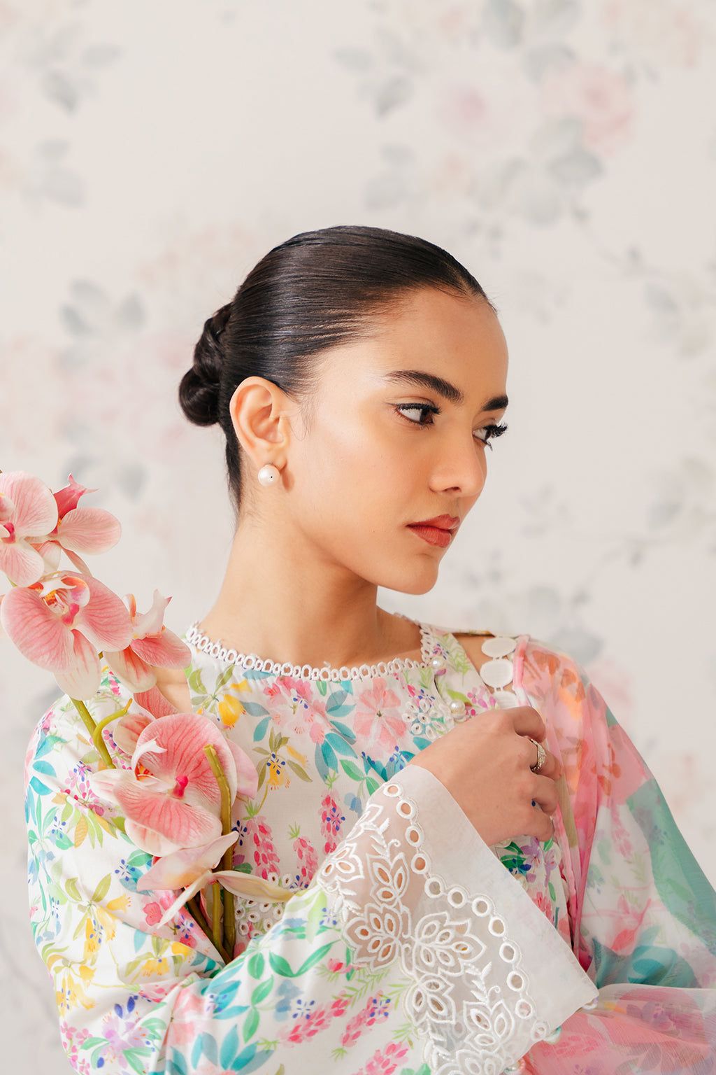Afroze Embroidered Pure Lawn 3 Piece