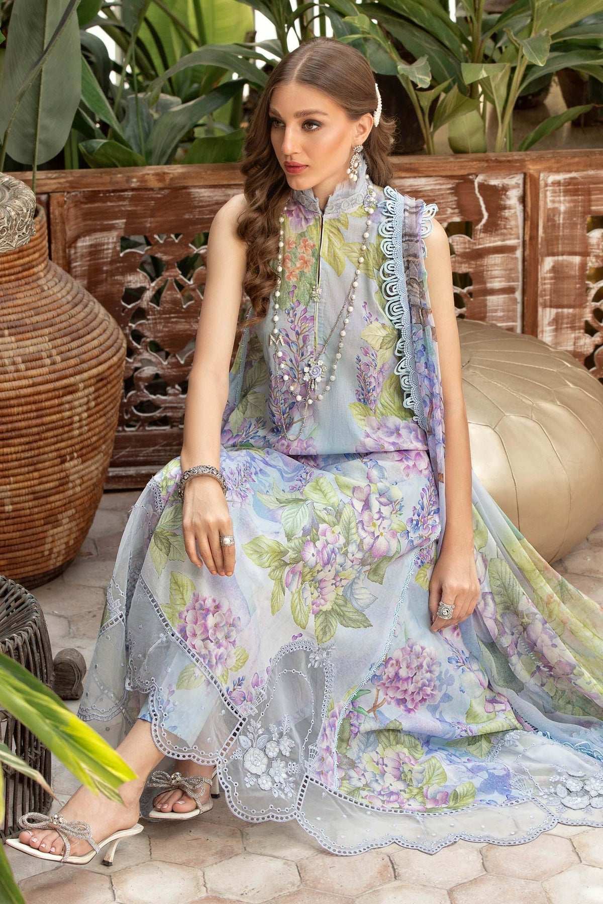 Maria B Embroidered Pure Lawn 3 piece