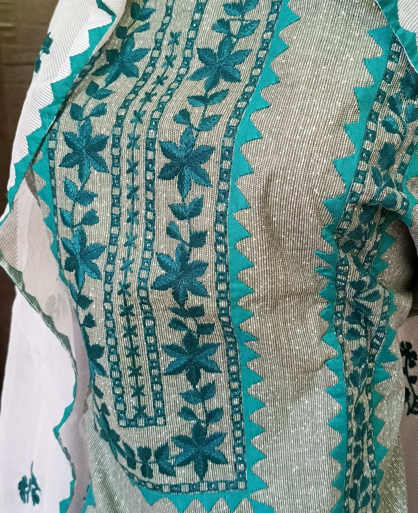 Manaz Hand Embroidery 3 Piece Lawn Summer wear Collection
