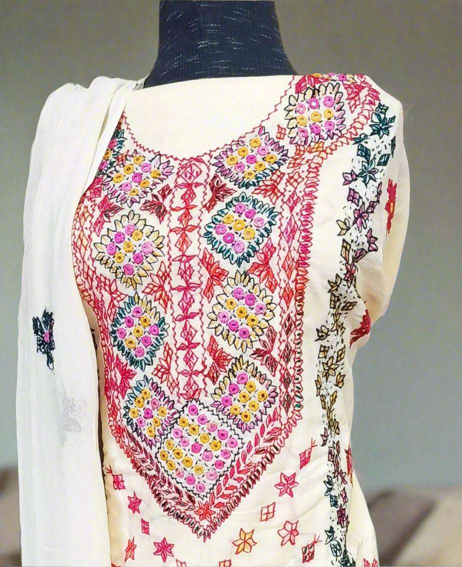 Manaz Hand Embroidery 3 Piece Lawn Kashmiri Style