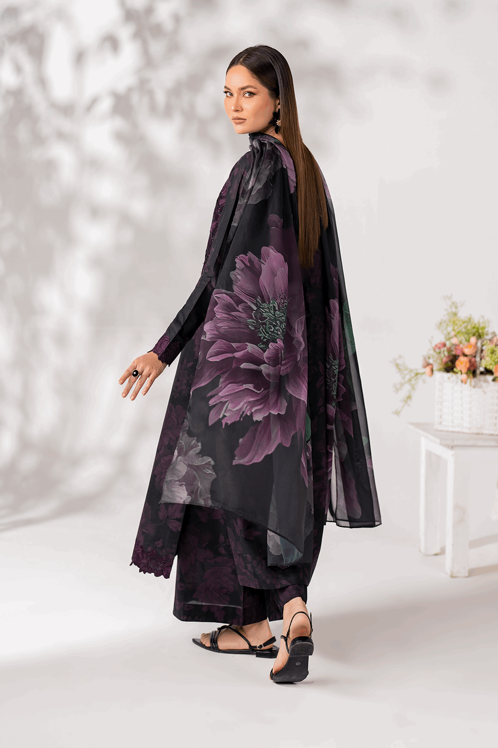 Iznik Digital Printed Pure Lawn 3 Piece