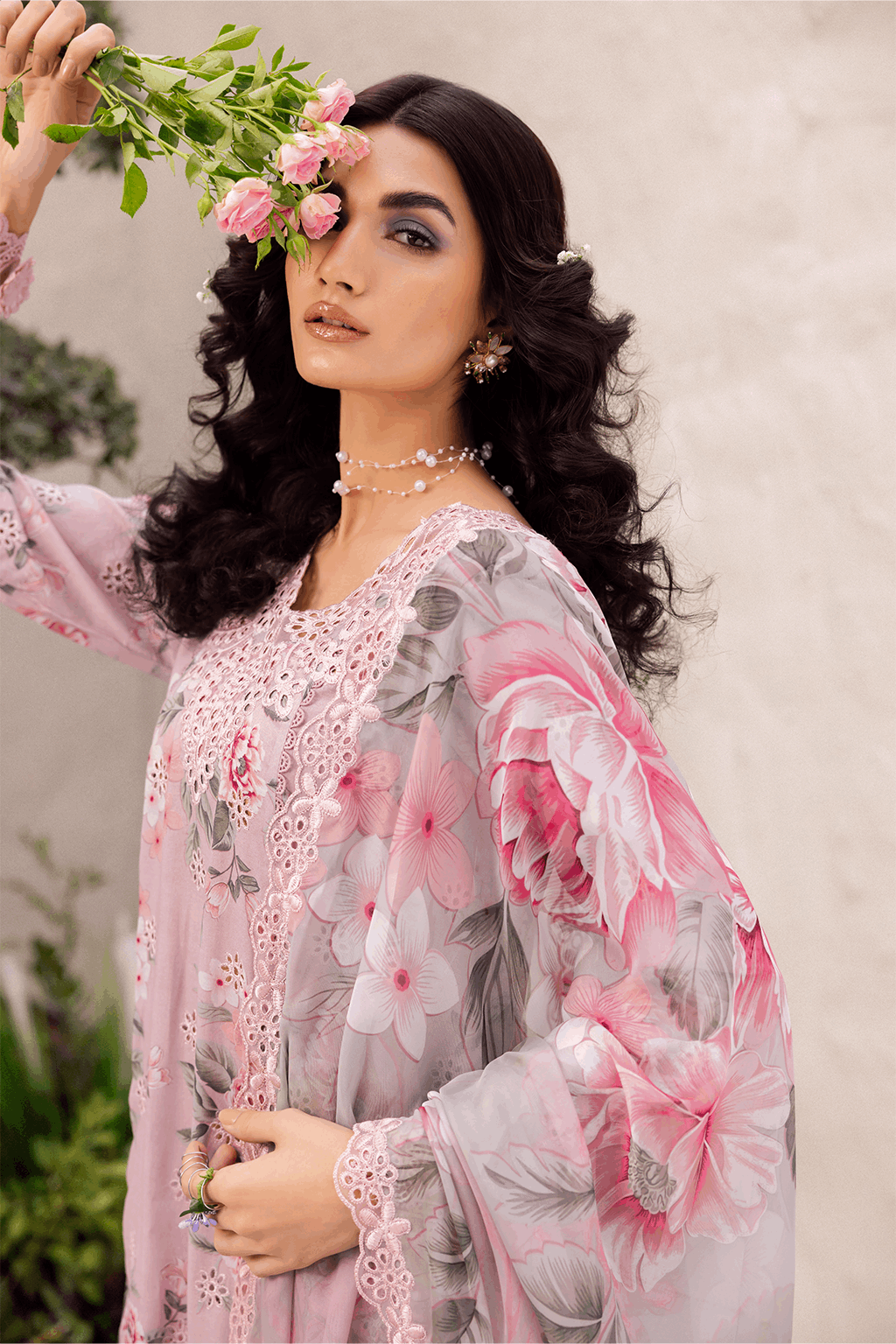 Iznik Pink Luxury Embroidered Pure Lawn 3 Piece