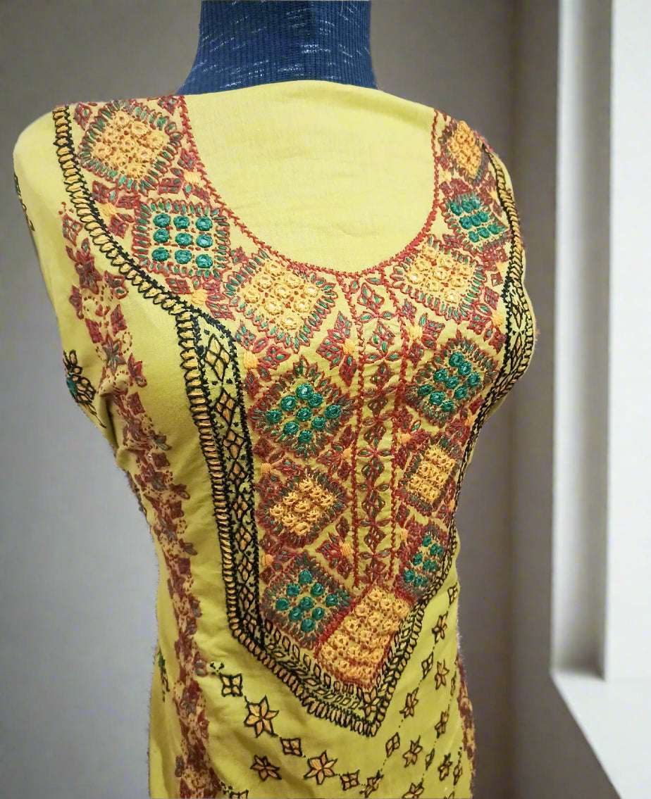 Manaz Hand Embroidery 3 Piece Lawn Kashmiri Style