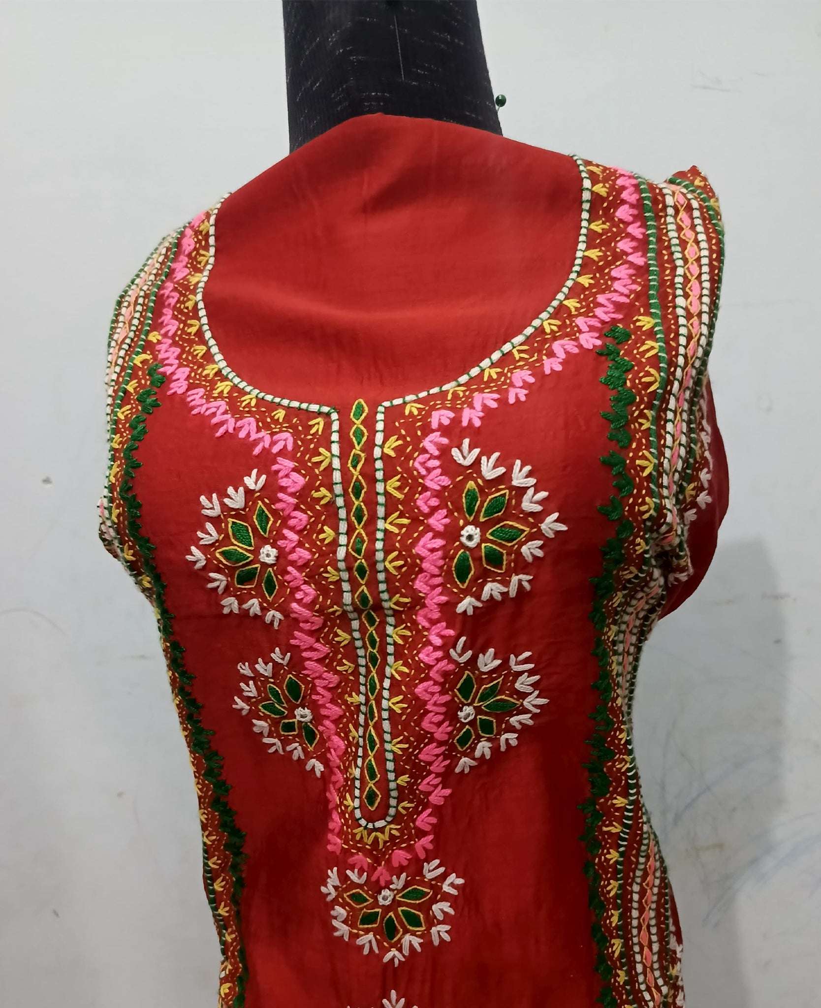 Manaz Paper cotton Hand Embroidery 2 Piece Kashmiri Style