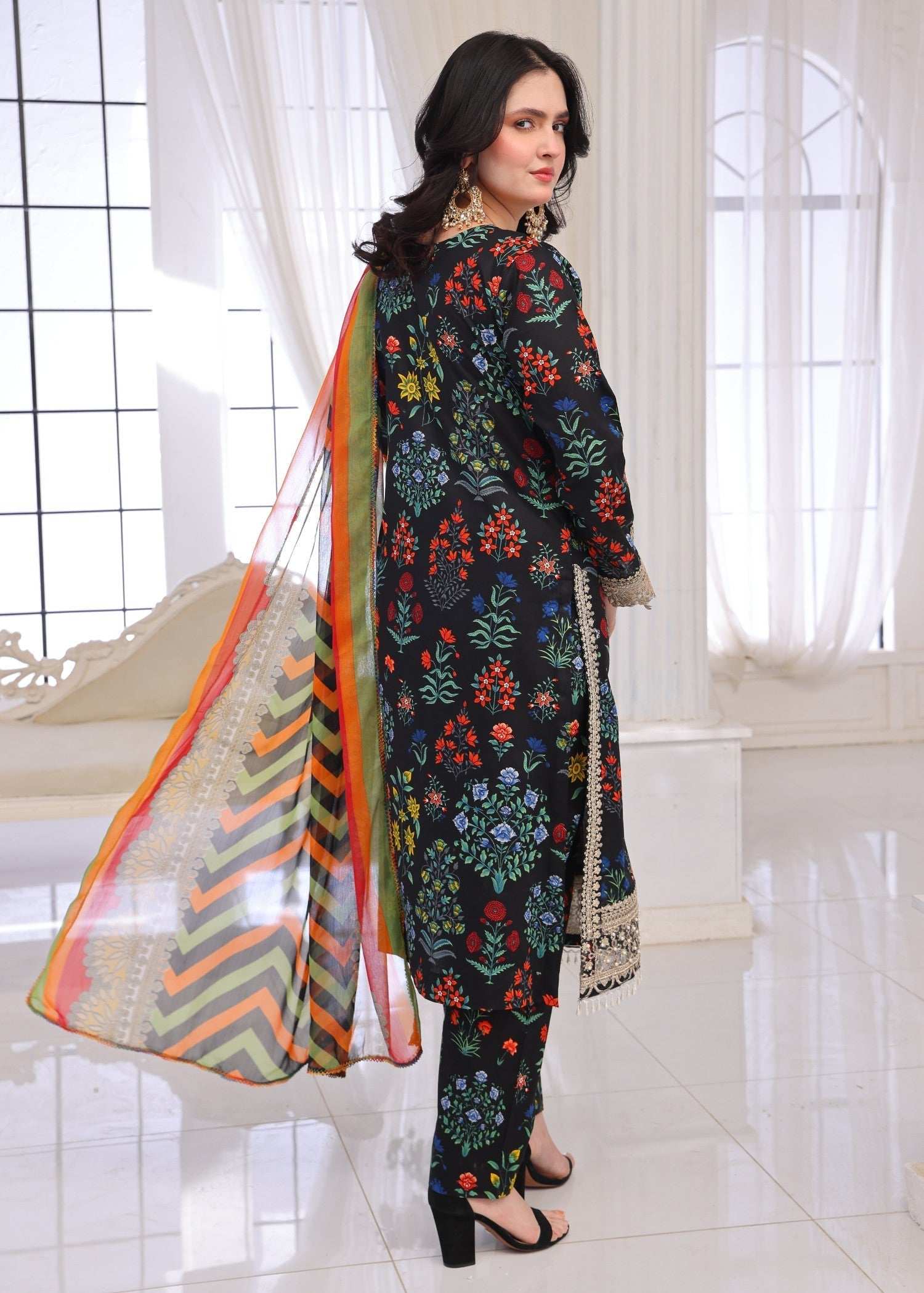 Baroque Luxury Embroidered Lawn 3 Piece Collection