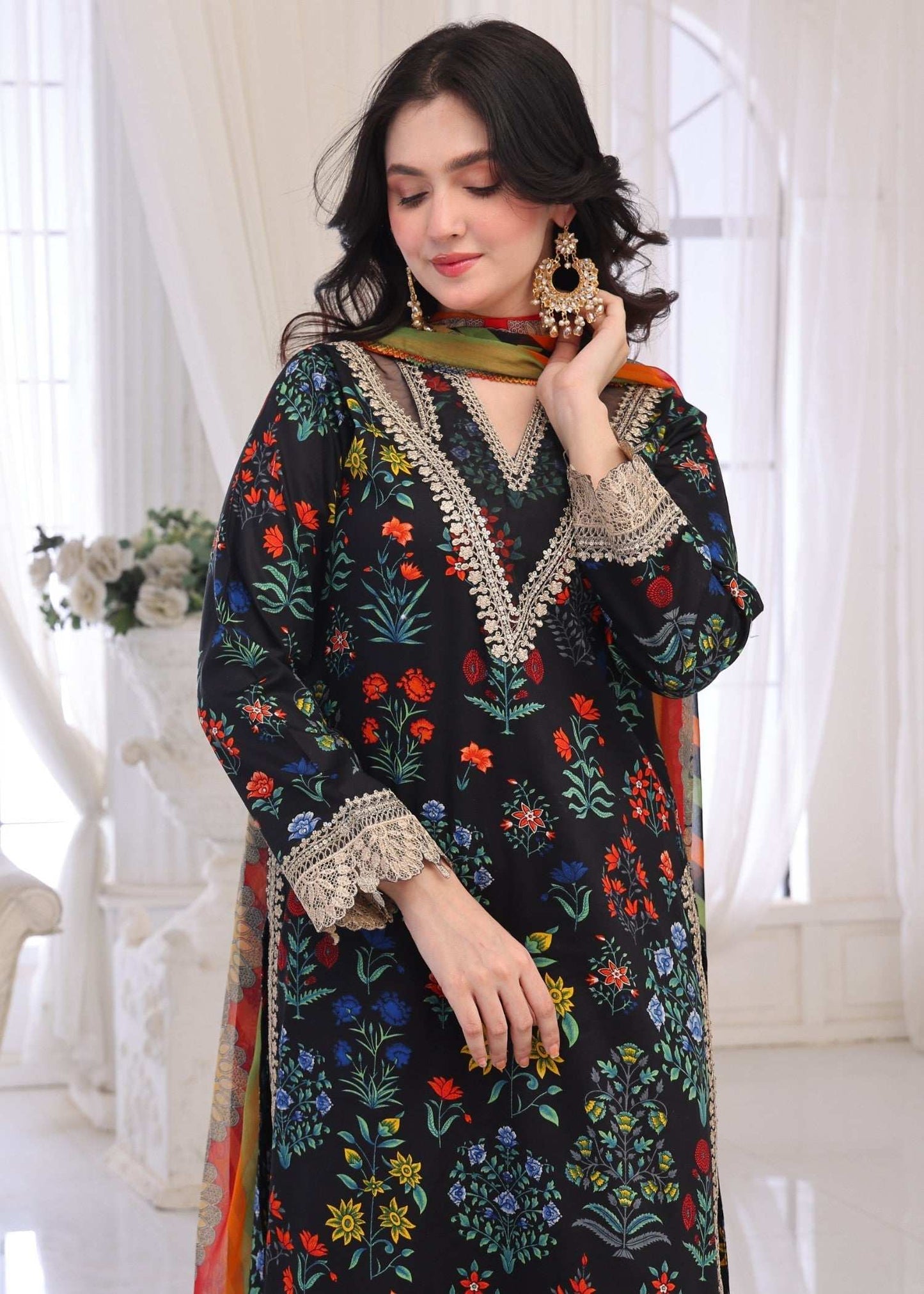 Baroque Luxury Embroidered Lawn 3 Piece Collection