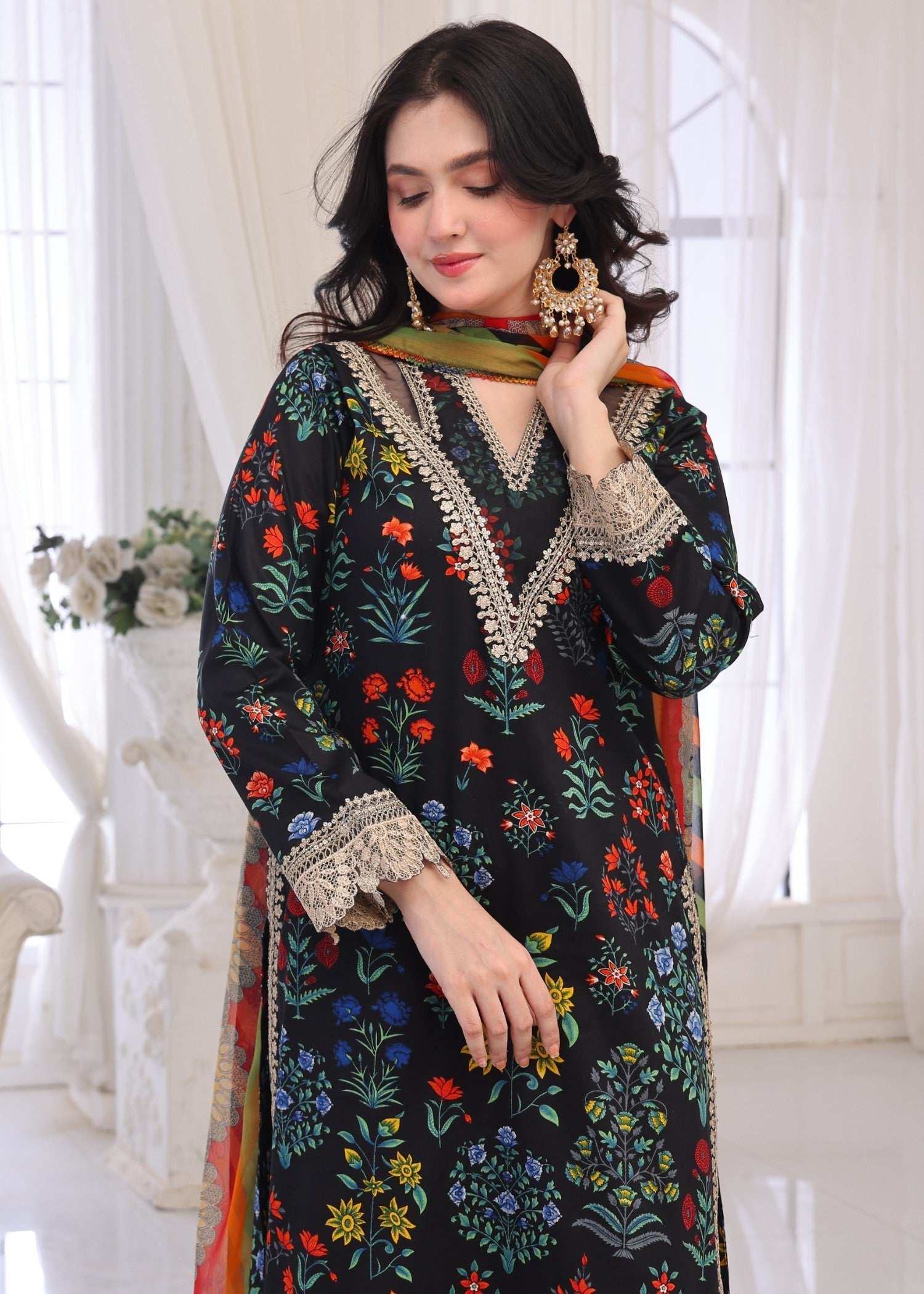 Baroque Luxury Embroidered Lawn 3 Piece Collection