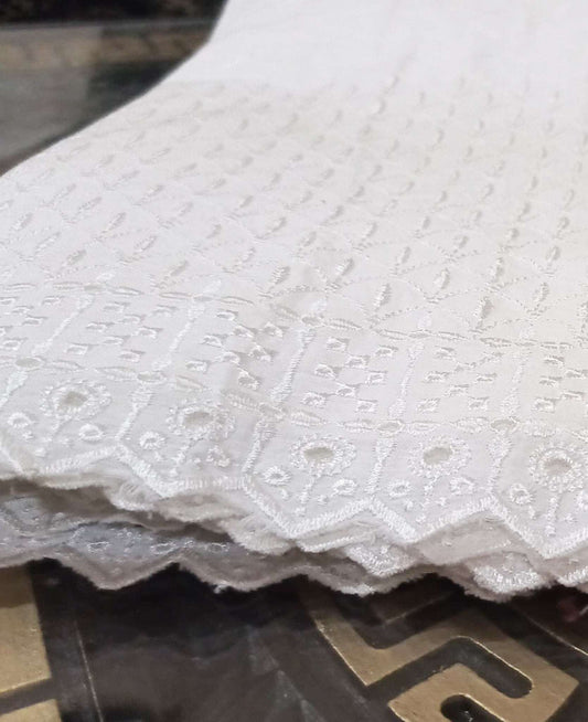 Manaz chicken Kari Trouser Pure white Lawn Unstitched